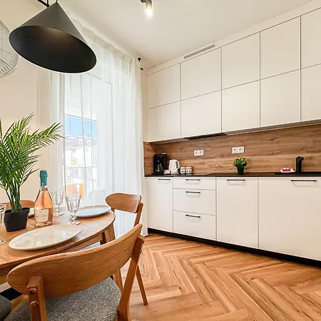 Apartment Vacationclub - Nadbrzezna 9